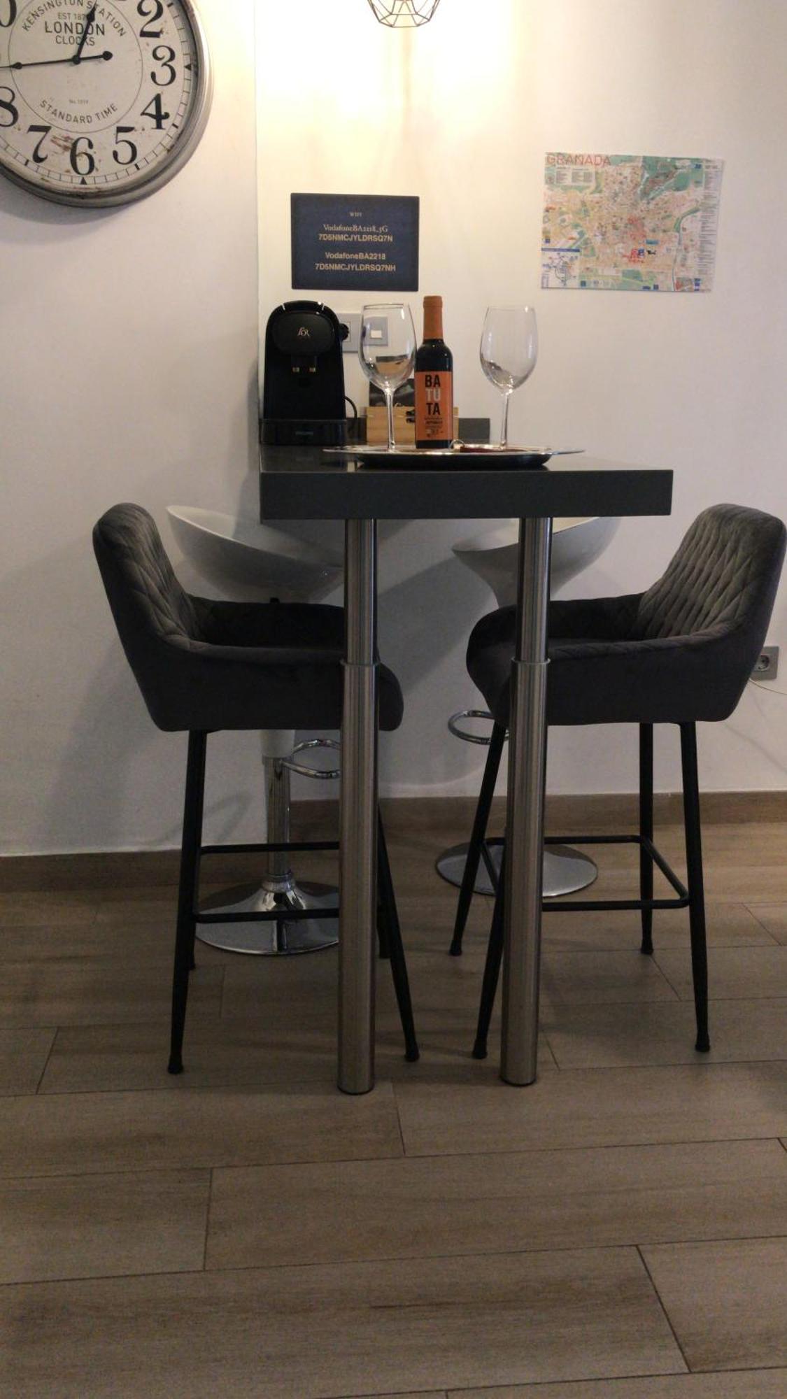 Fantastico Apartamento Suite en centro de Granada Exterior foto